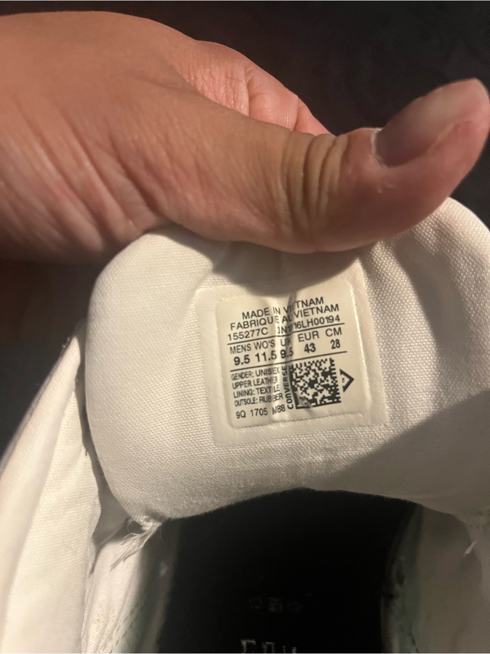 Converse White Low-Top Canvas Sneaker (Inner Label View) - Picture 5 of 5